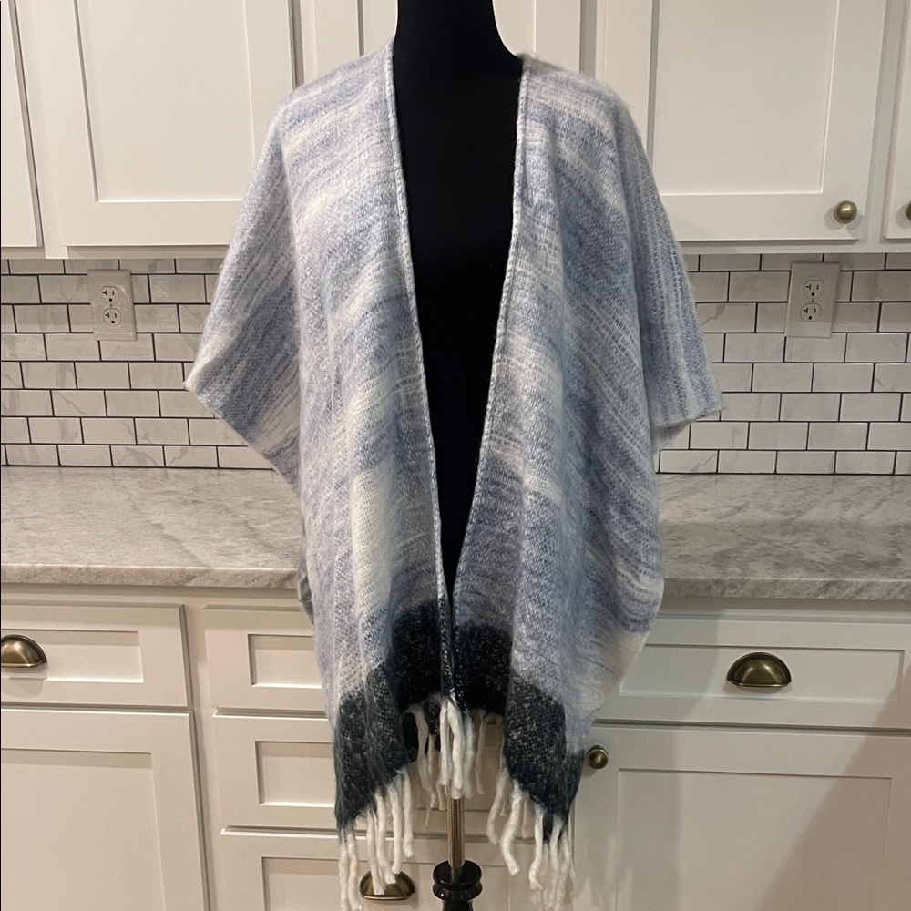 Coldwater Creek Poncho Womens One Size Fits All Blue White Wool Cape Cardigan